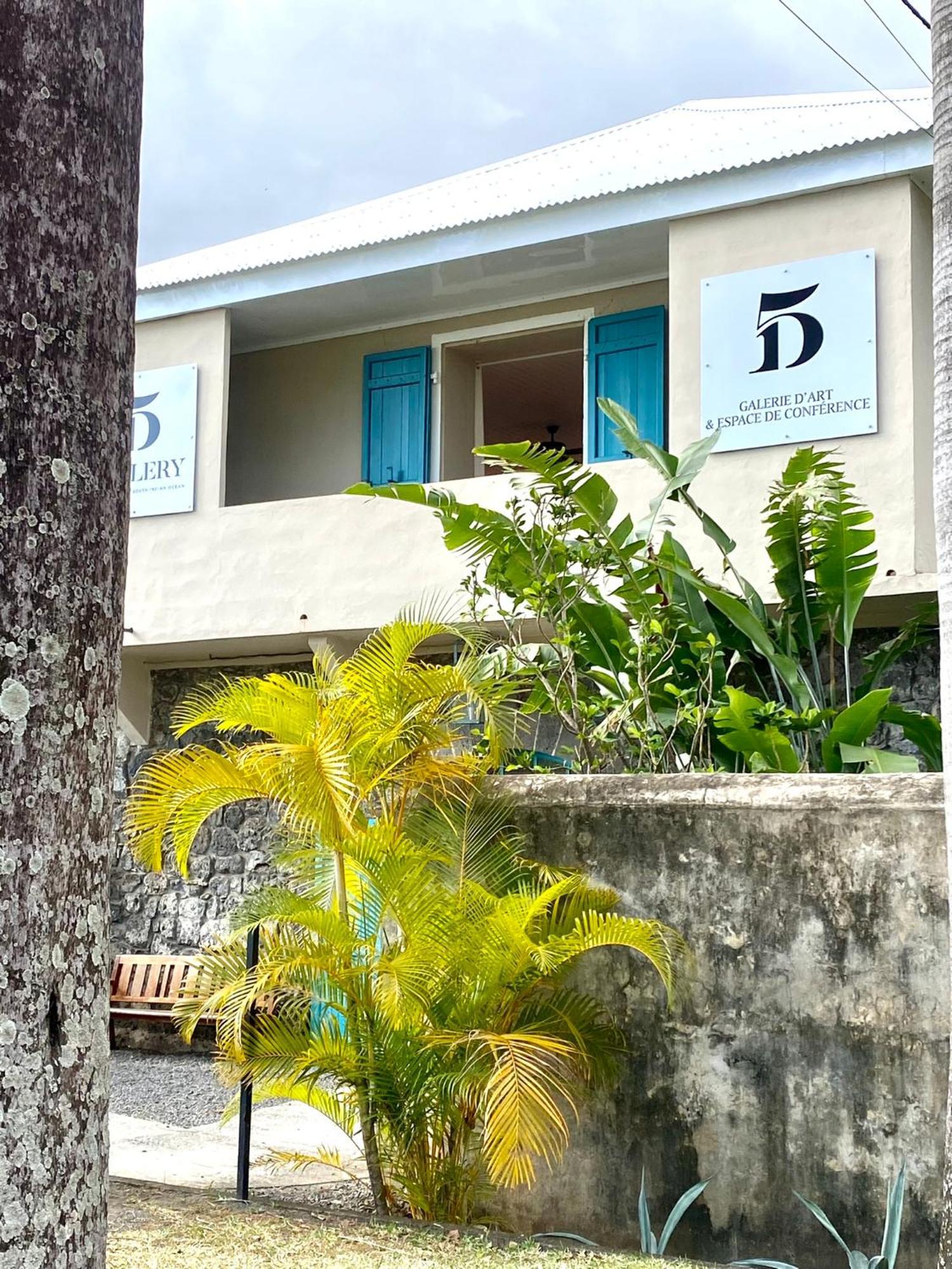 La Galerie - La Kaz Bourbon Apartment Saint Pierre Exterior photo
